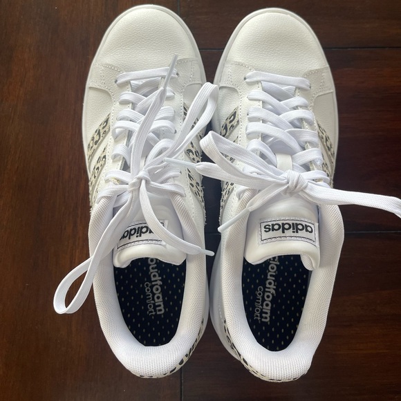 Adidas Cheetah Shoes - Picture 5 of 5